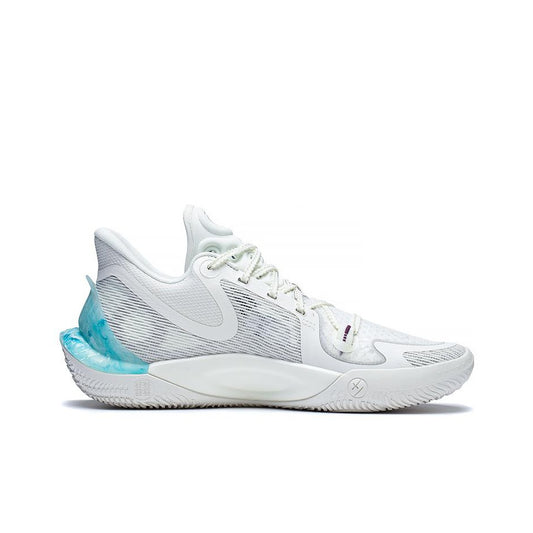 Li-Ning Sonic 11 