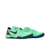 Kobe 8 Elite - Superhero (2013)