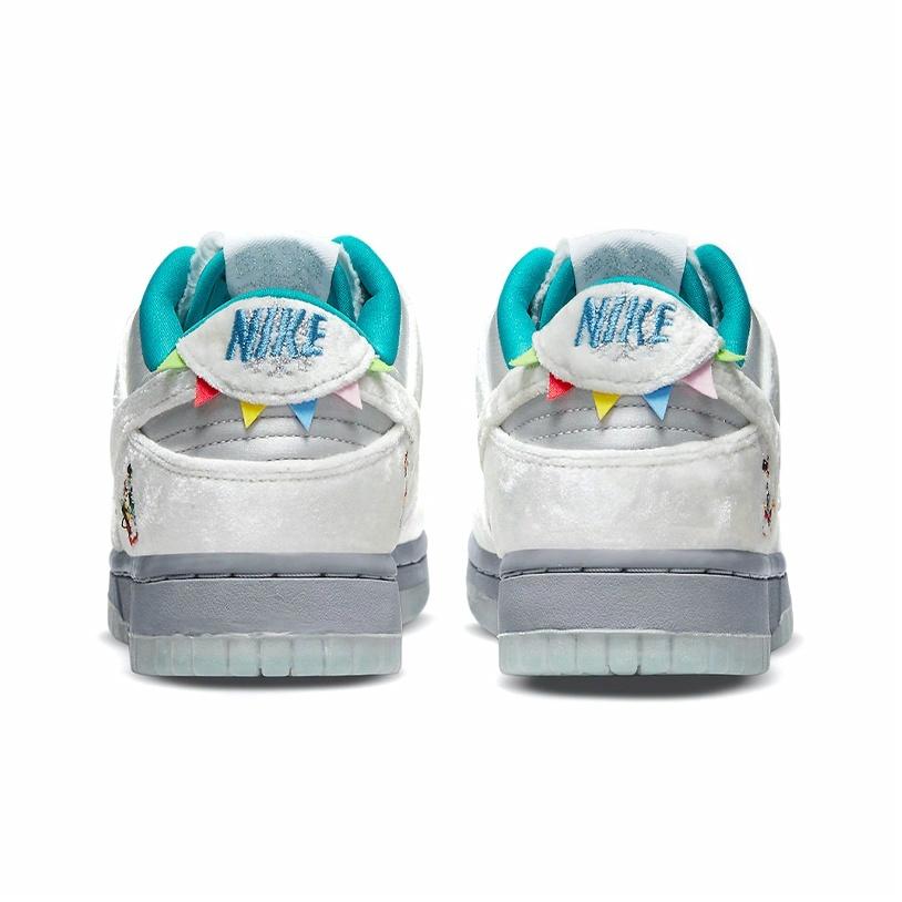 Nike Dunk Low "Ice (Women's)" (2021)