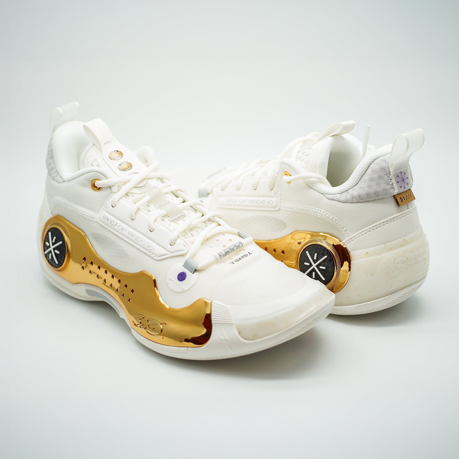 Way of Wade 10 Low Limited Edition - Hong Kong Exclusive