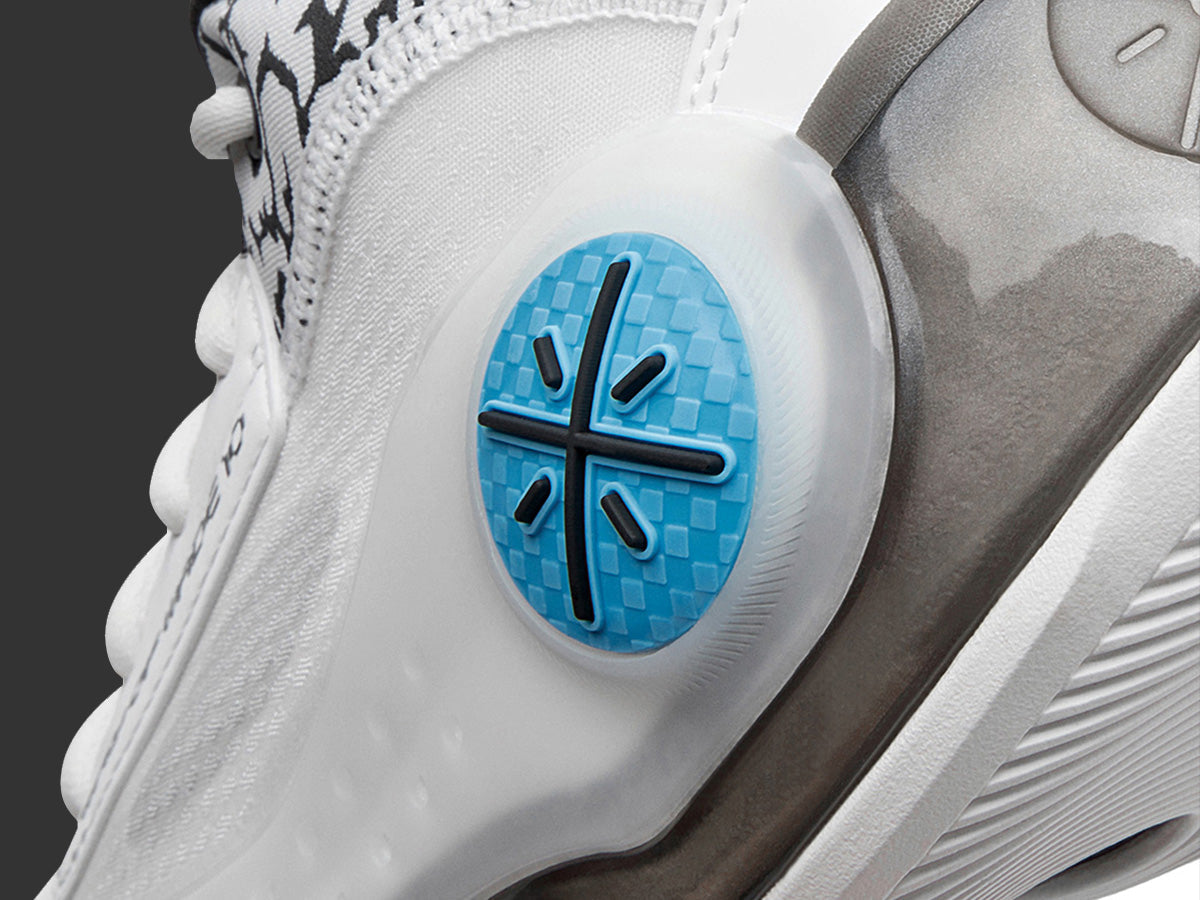 Way_of_Wade_10_Low_Black_Flash_NBA_basketball_shoes_9.jpg