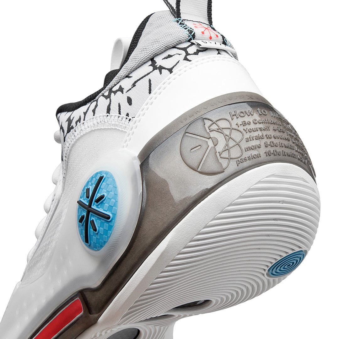 Way of Wade 10 Low - Black Flash