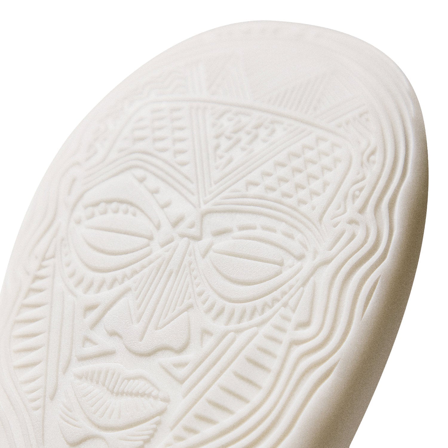 Way of Wade 11 - Statue