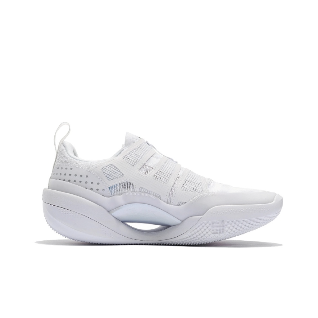 Way of Wade 9 Infinity Low - White