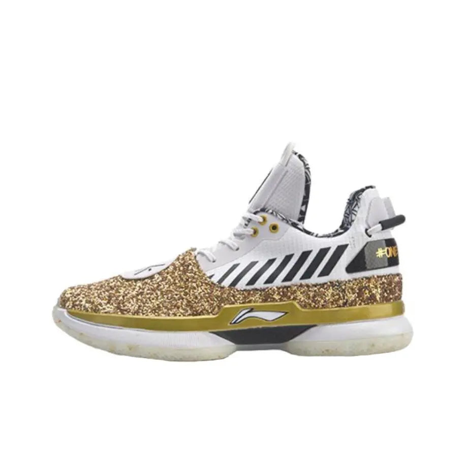 Way of Wade 7 - Last Dance White