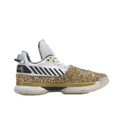 Way of Wade 7 - Last Dance White
